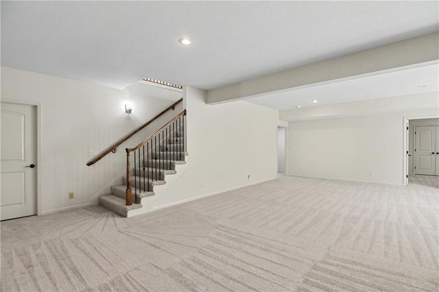 24111 W 121st Street, Olathe, KS 66061
