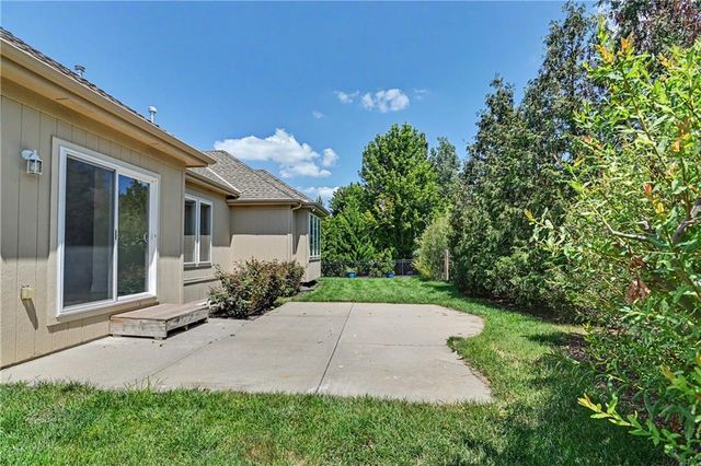 24111 W 121st Street, Olathe, KS 66061