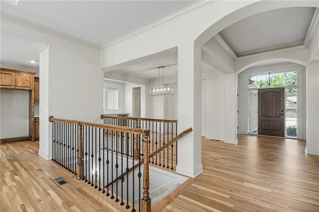 24111 W 121st Street, Olathe, KS 66061
