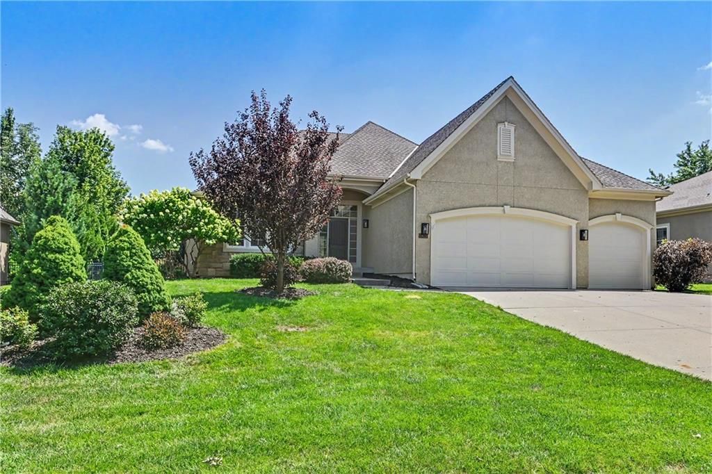 24111 W 121st Street, Olathe, KS 66061