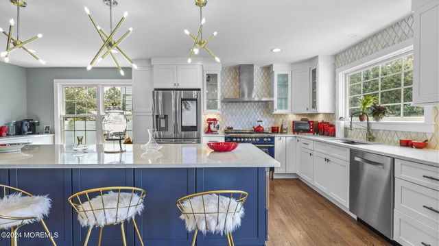 624 Loxley Drive, Toms River, NJ 08753