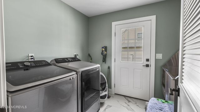 624 Loxley Drive, Toms River, NJ 08753