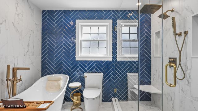 624 Loxley Drive, Toms River, NJ 08753