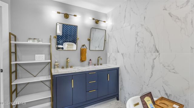 624 Loxley Drive, Toms River, NJ 08753