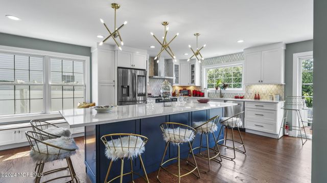 624 Loxley Drive, Toms River, NJ 08753