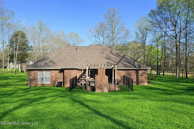 204 Magnolia Springs Boulevard, Florence, MS 39073
