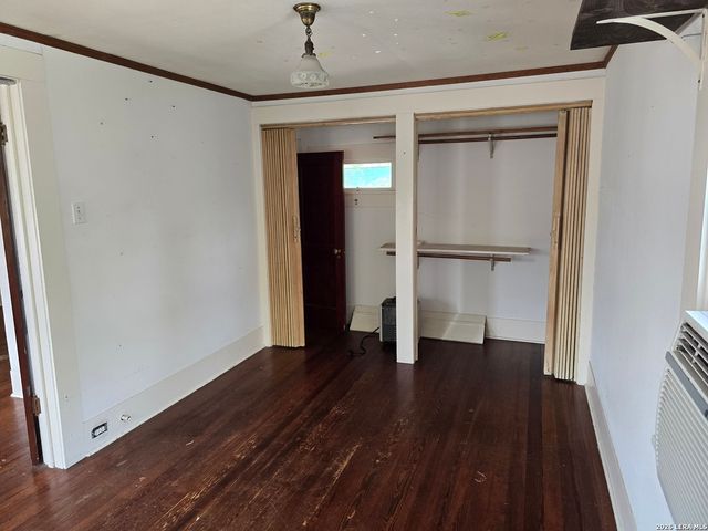 927 W Huisache, San Antonio, TX 78201