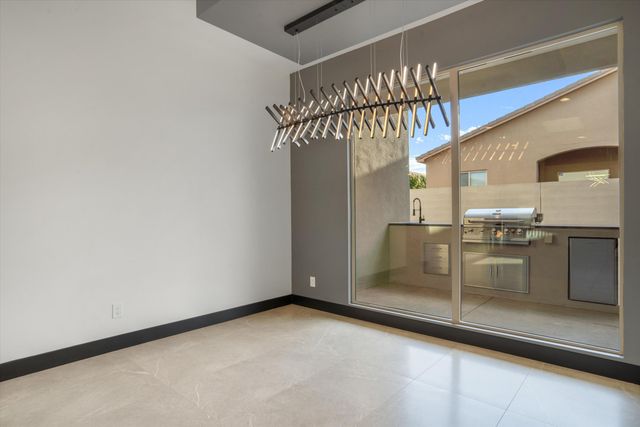 9845 Buckeye Street NW, Albuquerque, NM 87114