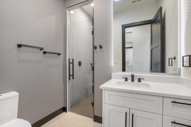 9845 Buckeye Street NW, Albuquerque, NM 87114