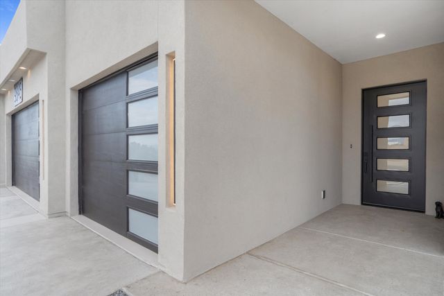 9845 Buckeye Street NW, Albuquerque, NM 87114
