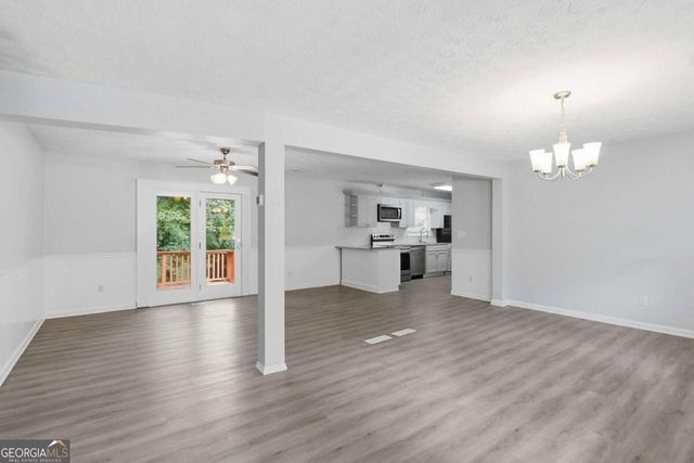 7280 Hollyhock Drive, Douglasville, GA 30135