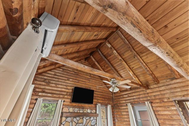 417 Charlie Hicks Road, Jonesborough, TN 37659