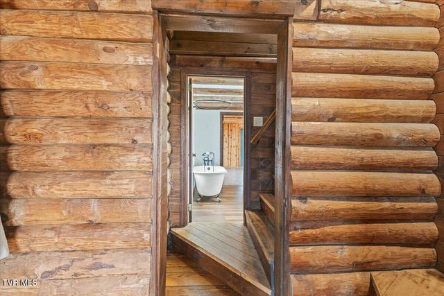 417 Charlie Hicks Road, Jonesborough, TN 37659