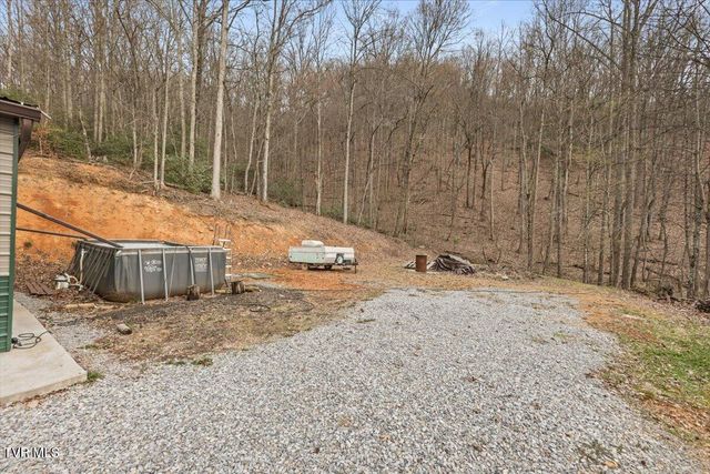 417 Charlie Hicks Road, Jonesborough, TN 37659