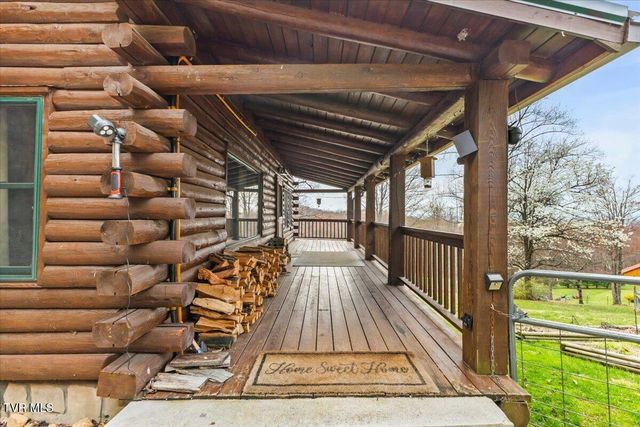 417 Charlie Hicks Road, Jonesborough, TN 37659