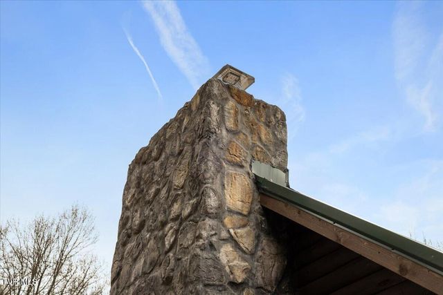 417 Charlie Hicks Road, Jonesborough, TN 37659