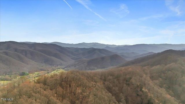 417 Charlie Hicks Road, Jonesborough, TN 37659