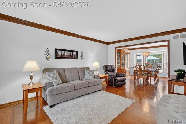 49333 Harvest Drive, Plymouth, MI 48170