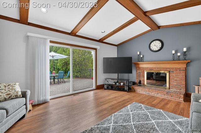 49333 Harvest Drive, Plymouth, MI 48170