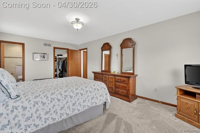 49333 Harvest Drive, Plymouth, MI 48170