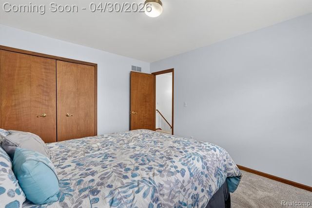 49333 Harvest Drive, Plymouth, MI 48170