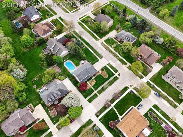49333 Harvest Drive, Plymouth, MI 48170