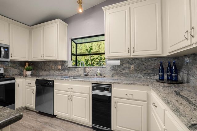 2841 Montebello Way, Cameron Park, CA 95682