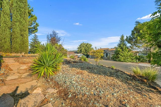 2841 Montebello Way, Cameron Park, CA 95682