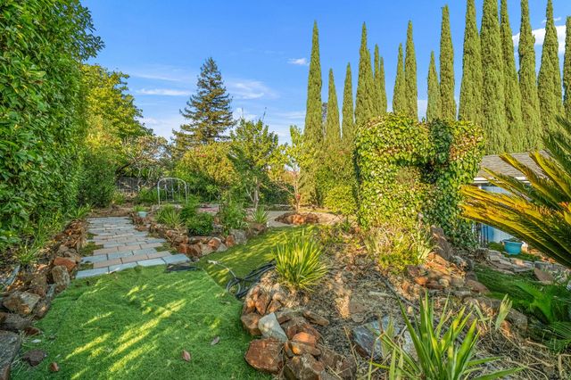 2841 Montebello Way, Cameron Park, CA 95682