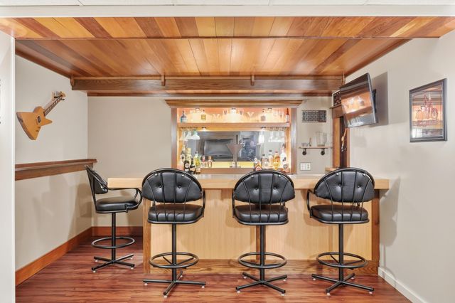 2325 Drop Anchor Drive, Crown Point, IN 46307