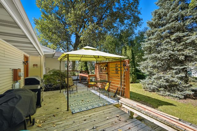 2325 Drop Anchor Drive, Crown Point, IN 46307