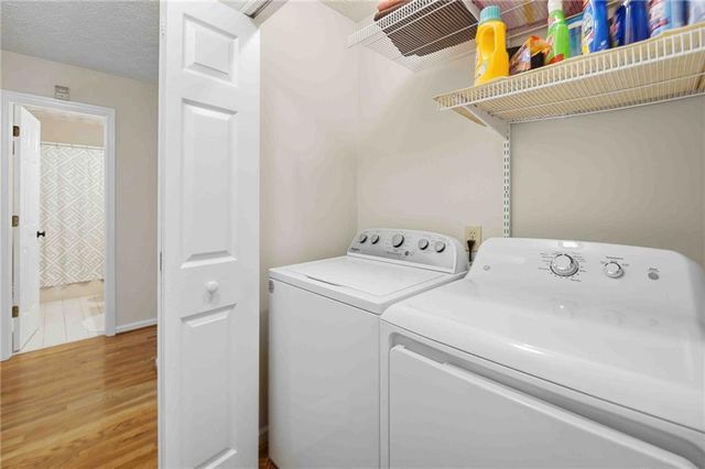 503 Falls Way, Woodstock, GA 30188