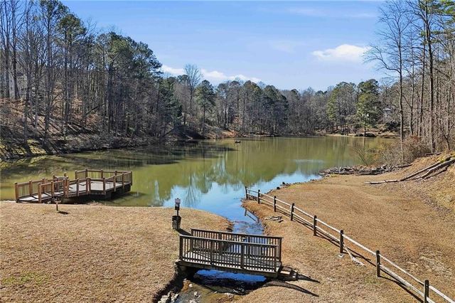 503 Falls Way, Woodstock, GA 30188