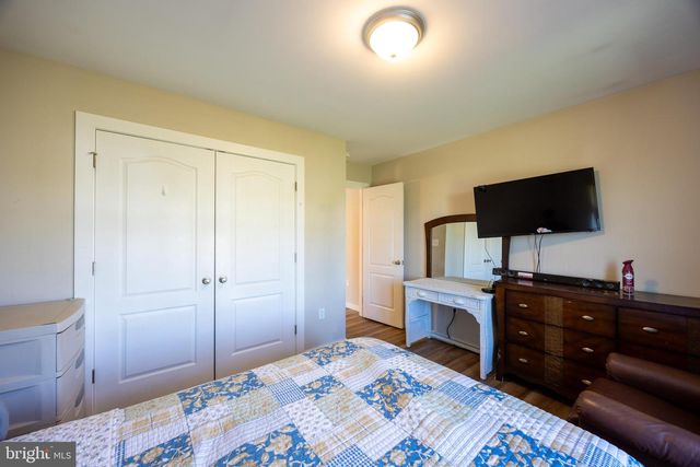 812 DUCKWOODS LN, Martinsburg, WV 25403