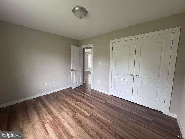 812 DUCKWOODS LN, Martinsburg, WV 25403