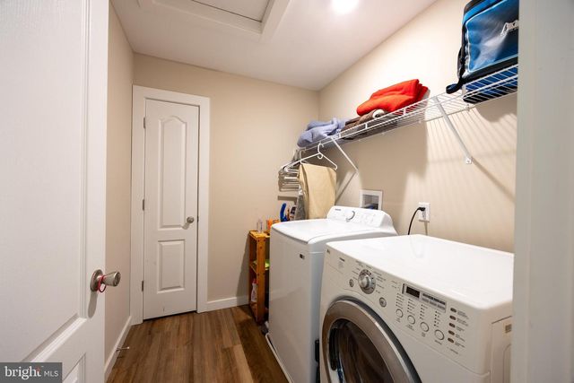812 DUCKWOODS LN, Martinsburg, WV 25403