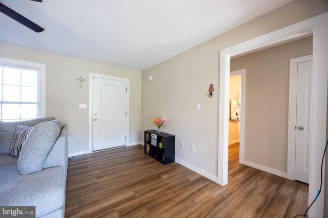 812 DUCKWOODS LN, Martinsburg, WV 25403