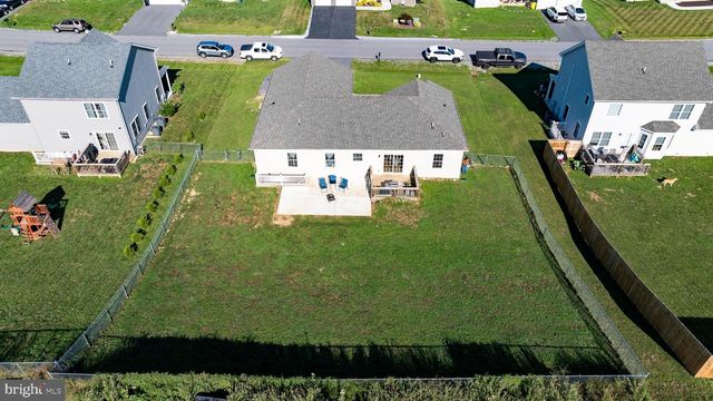 812 DUCKWOODS LN, Martinsburg, WV 25403