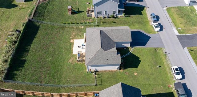 812 DUCKWOODS LN, Martinsburg, WV 25403