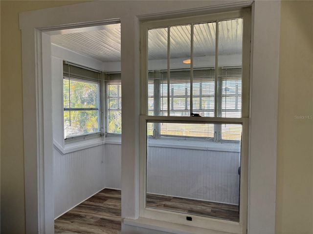 810 22ND AVENUE N 2, St Petersburg, FL 33704