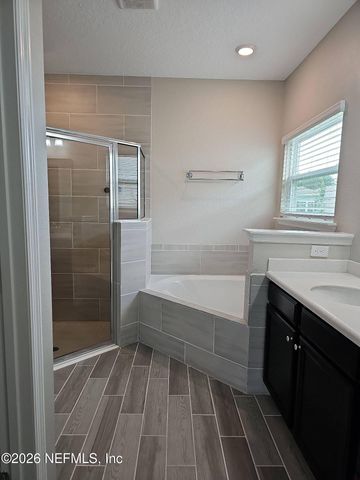 3918 PICKERING Court, Middleburg, FL 32068
