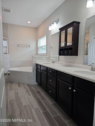 3918 PICKERING Court, Middleburg, FL 32068