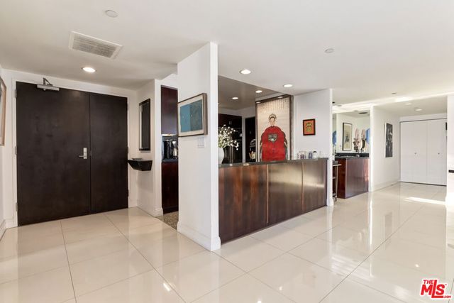 10445 Wilshire Boulevard 905, Los Angeles, CA 90024