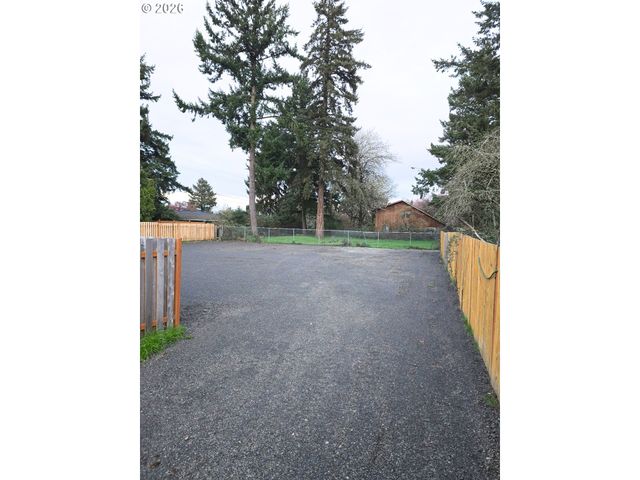 Ne 122nd, Portland, OR 97203