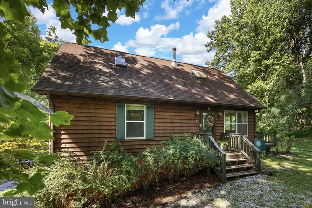 367 NORTHERN SPY DR, Linden, VA 22642