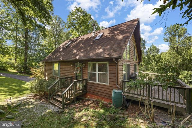 367 NORTHERN SPY DR, Linden, VA 22642