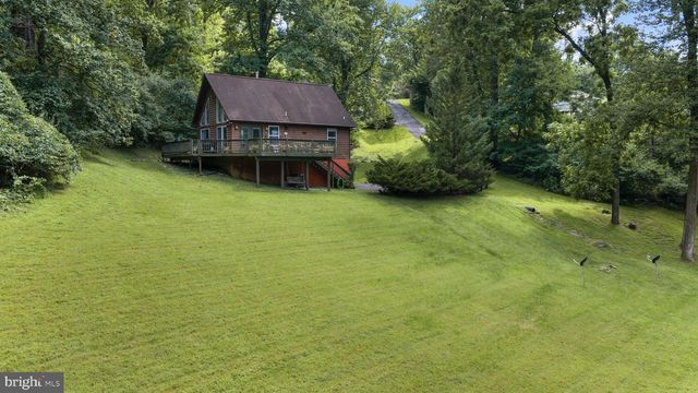 367 NORTHERN SPY DR, Linden, VA 22642
