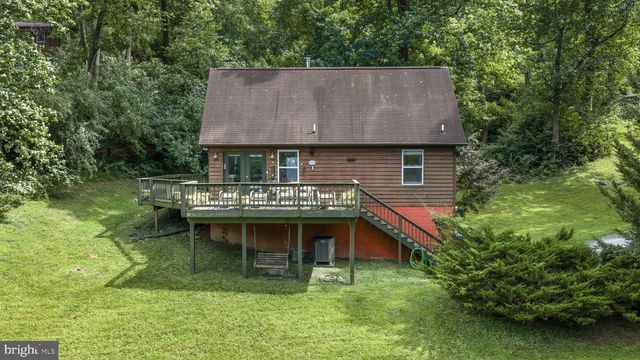367 NORTHERN SPY DR, Linden, VA 22642