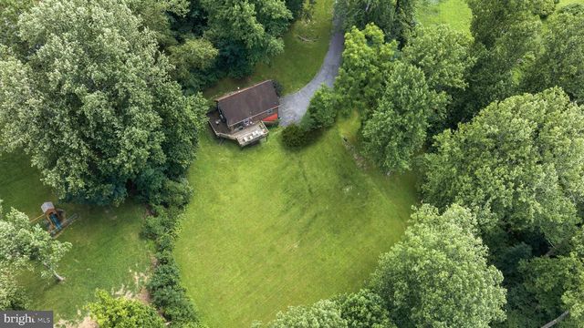 367 NORTHERN SPY DR, Linden, VA 22642