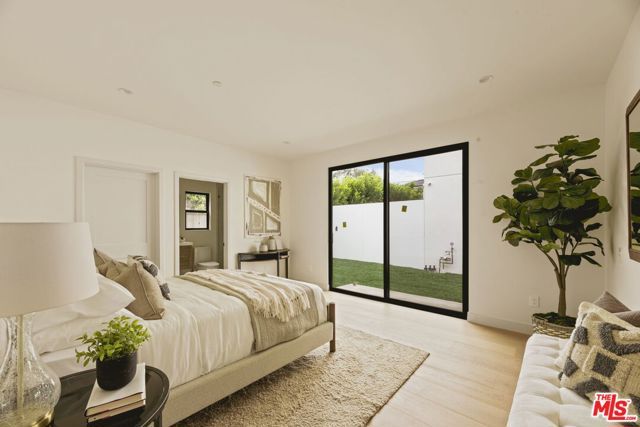 2370 Kelton Avenue, Los Angeles, CA 90064